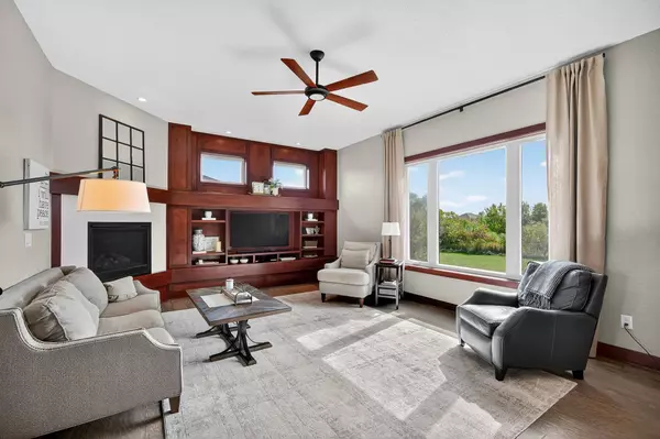 9110 NW 72nd Circle, Johnston, IA 50131