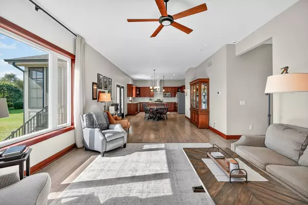 9110 NW 72nd Circle, Johnston, IA 50131