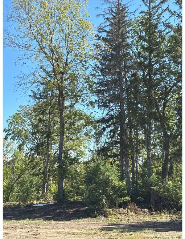 21 NW Creekside Street, Johnston, IA 50131