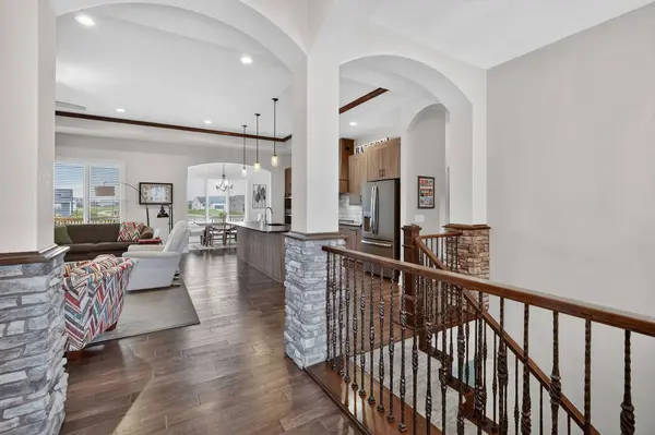 2357 Stonewood Court SW, Altoona, IA 50009