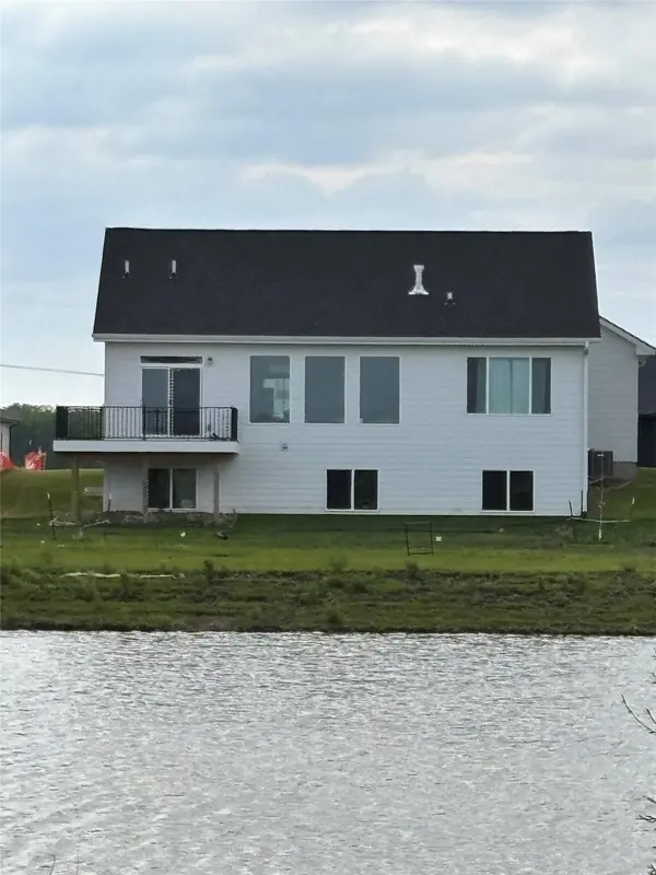 903 SW Cattail Road, Grimes, IA 50111