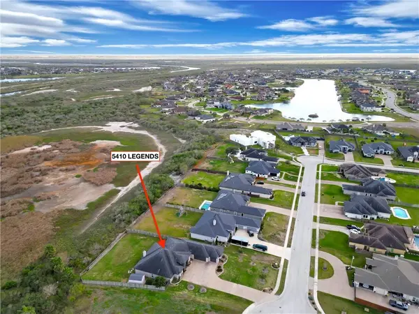 5410 Legends DR, Corpus Christi, TX 78414