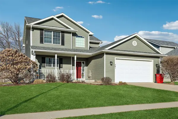 701 Larson Drive, Huxley, IA 50124