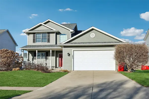 701 Larson Drive, Huxley, IA 50124