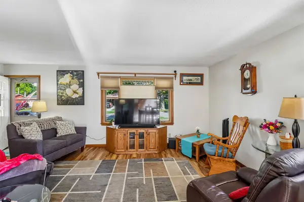 226 NW Sharmin Drive, Ankeny, IA 50023