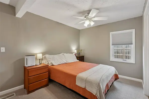 4950 NW 47th Avenue, Des Moines, IA 50310