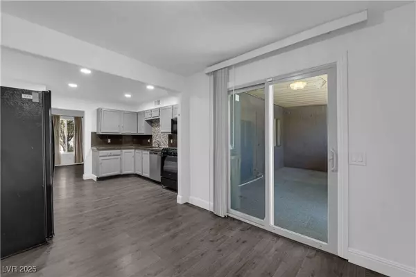 3944 Visby LN, Las Vegas, NV 89119