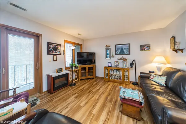 407 SE Delaware Avenue #309, Ankeny, IA 50021