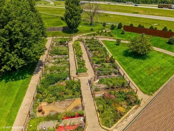 409 SE Delaware Avenue #207, Ankeny, IA 50021