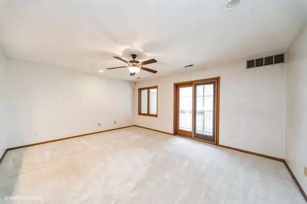 409 SE Delaware Avenue #207, Ankeny, IA 50021