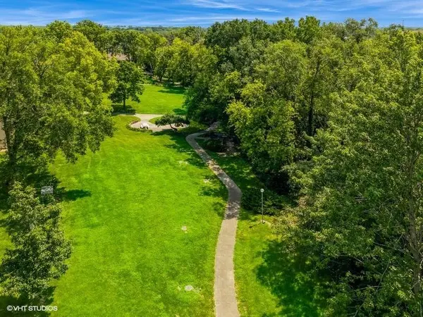 409 SE Delaware Avenue #207, Ankeny, IA 50021
