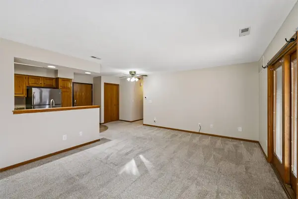 405 SE Delaware Avenue #204, Ankeny, IA 50021