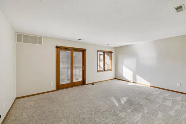 405 SE Delaware Avenue #204, Ankeny, IA 50021