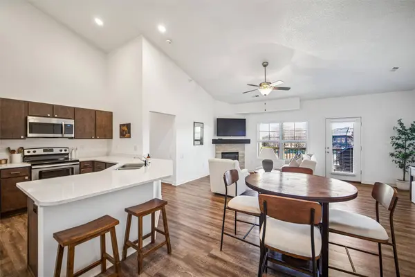 2407 NE Oak Drive #4, Ankeny, IA 50021