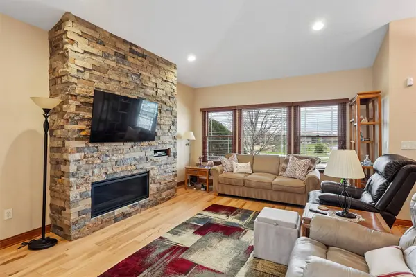 420 NE Cardinal Lane, Waukee, IA 50263