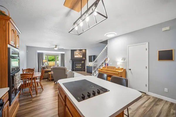 3305 Ep True Parkway #1602, West Des Moines, IA 50265