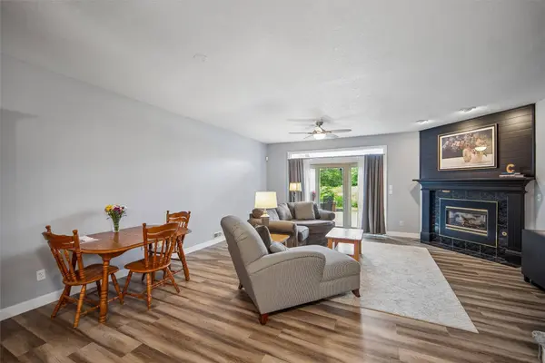 3305 Ep True Parkway #1602, West Des Moines, IA 50265