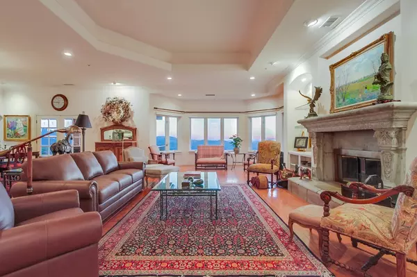 feature image of Kellyn Lane, Vista, CA