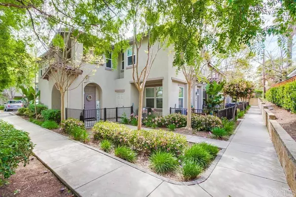 430 Caminito Azul, Vista, CA 92083