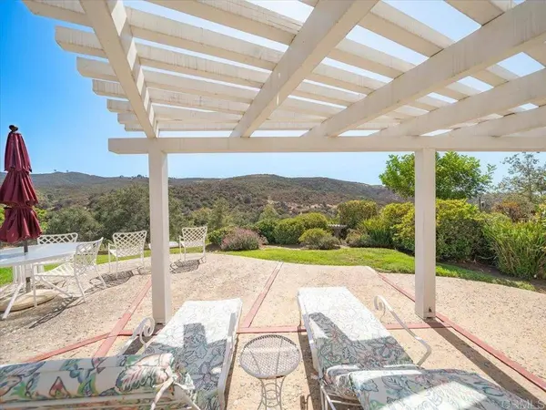 29142 Laurel Valley DR, Vista, CA 92084