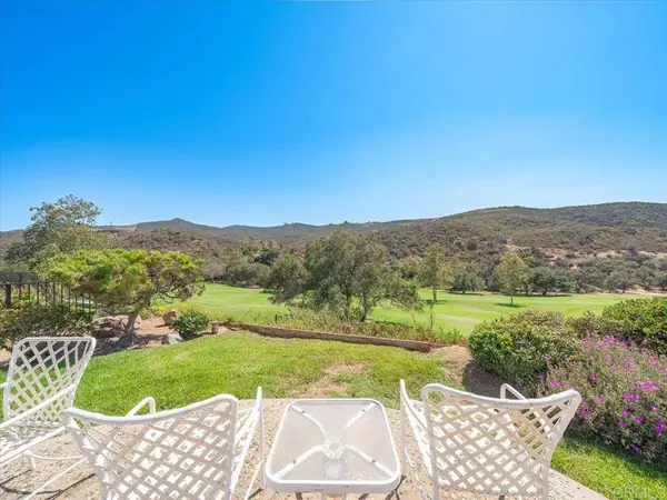 29142 Laurel Valley DR, Vista, CA 92084
