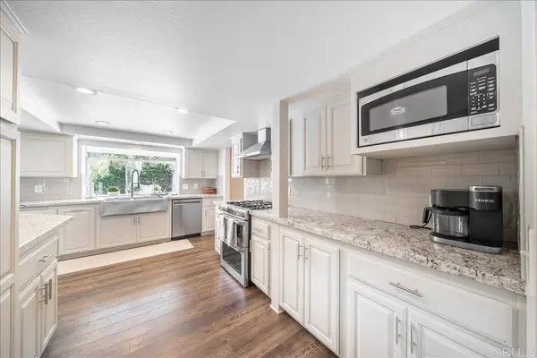 1841 Tecalote DR, Fallbrook, CA 92028