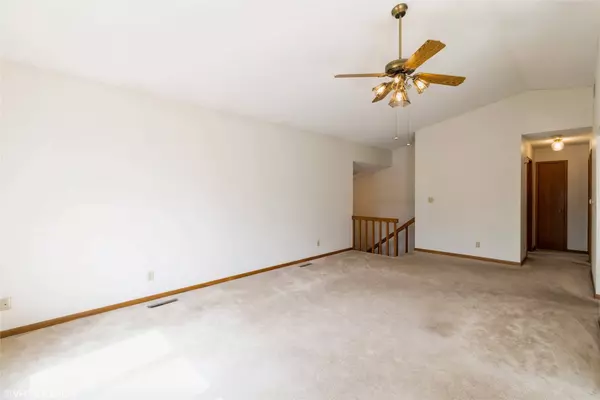 2612 White Oak Drive, Ames, IA 50014