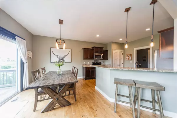 5001 NW 7th Street, Ankeny, IA 50023