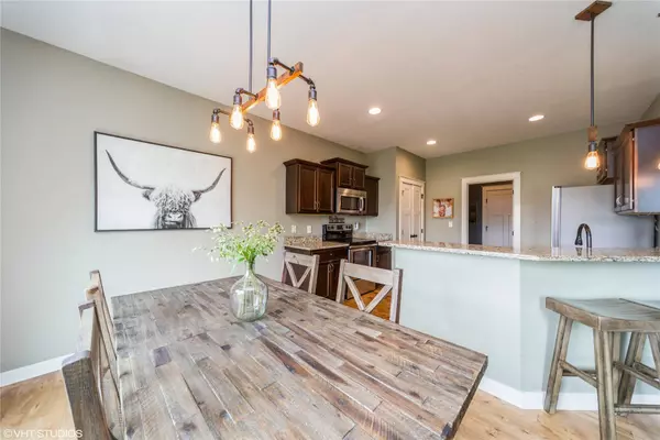 5001 NW 7th Street, Ankeny, IA 50023