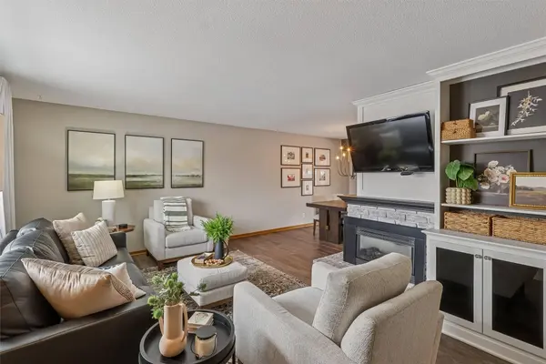902 SE Trilein Drive, Ankeny, IA 50021