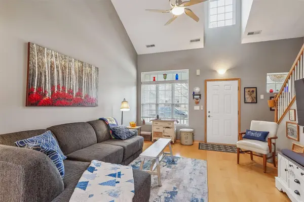 1013 NW Prairie Ridge Drive, Ankeny, IA 50023