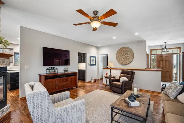 6301 NE 126th Avenue, Elkhart, IA 50073