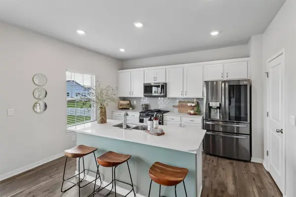 2705 SW 21st Circle, Ankeny, IA 50023