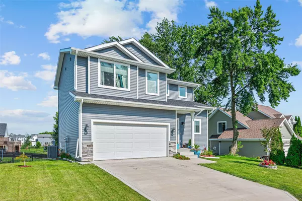 1600 E 17th Street, Norwalk, IA 50211