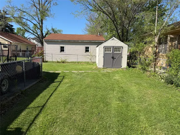 1901 59th Street, Des Moines, IA 50322