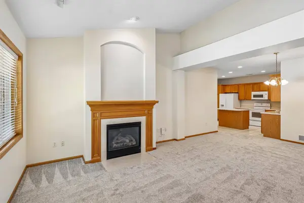 7610 Wistful Vista Drive #604, West Des Moines, IA 50266