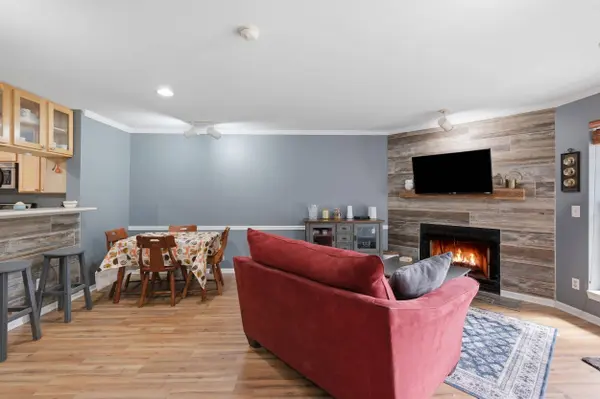806 Kottke Drive #2, Madison, WI 53719