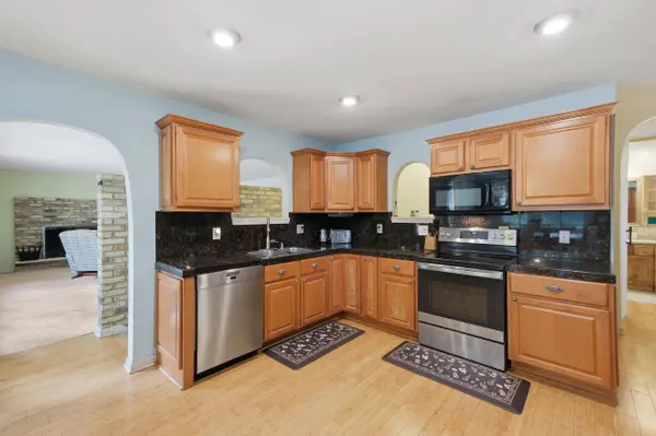 5133 Door Drive, Madison, WI 53705