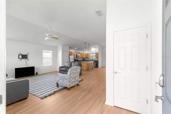 2418 HOPESPRING LOOP, The Villages, FL 32162