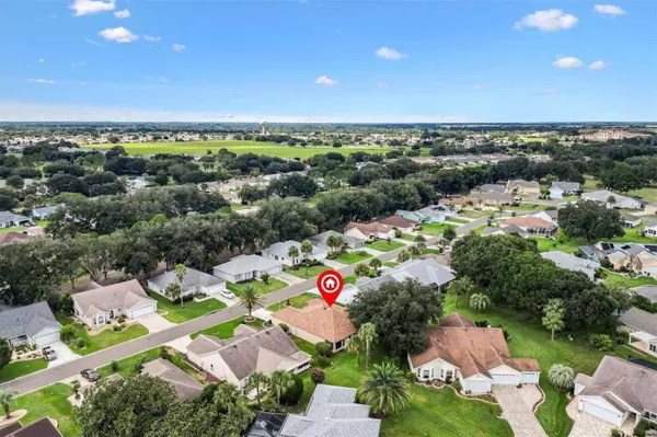 1042 SOLEDAD WAY, Lady Lake, FL 32159