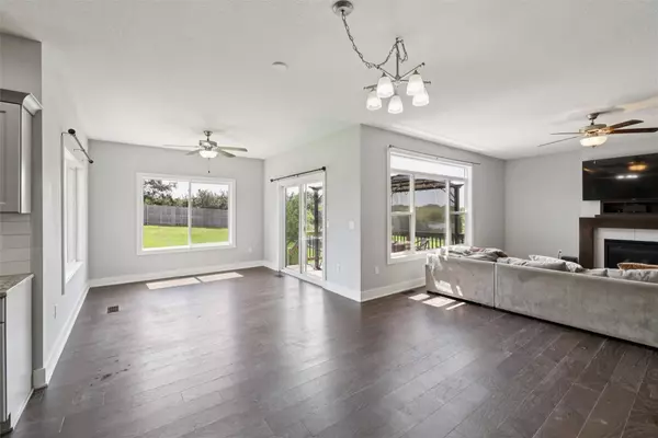 312 W High Road, Norwalk, IA 50211