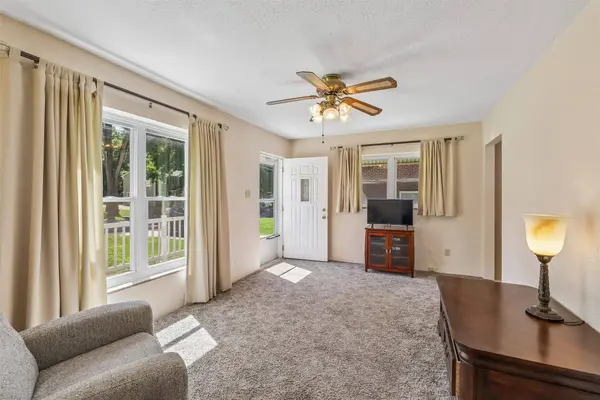 1118 69th Street, Windsor Heights, IA 50324
