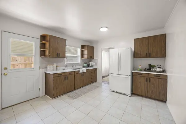 648 Orchard AVE Avenue, Santa Barbara, CA 93108