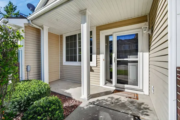 762 E Trace Way, Polk City, IA 50226
