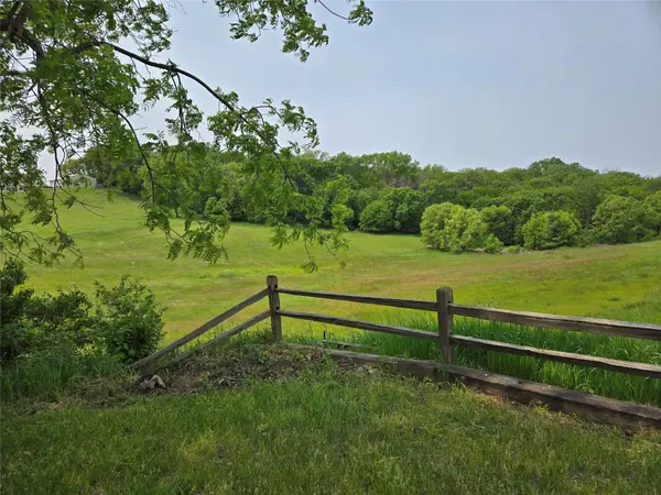 3307 West Street, Colfax, IA 50054