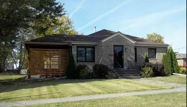 401 S Columbus Street, Pleasantville, IA 50225