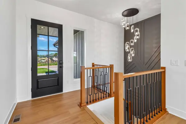 2910 NW Beechwood Drive, Grimes, IA 50111