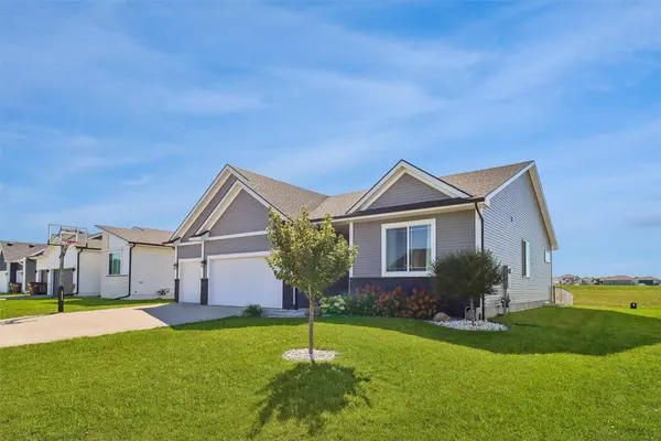 308 Creekside Drive SW, Bondurant, IA 50035