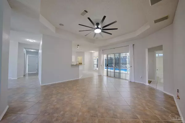 3058 Liana Ln, Pensacola, FL 32505