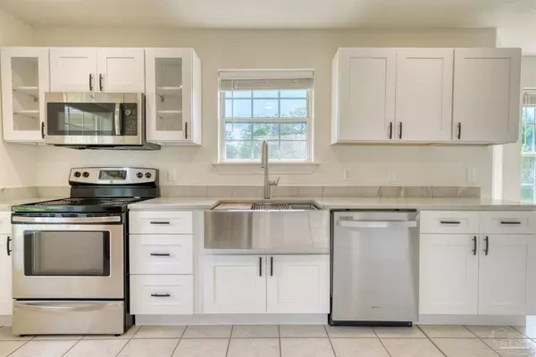 11560 Mobile Hwy, Pensacola, FL 32526